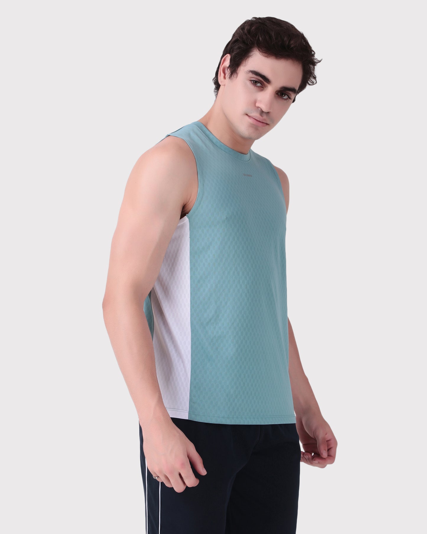 YOUTH TANK - HRS