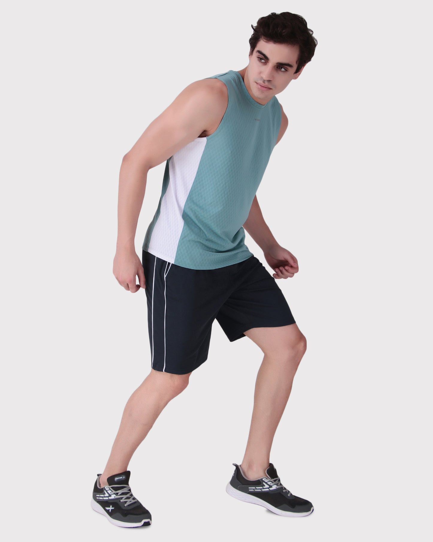YOUTH TANK - HRS