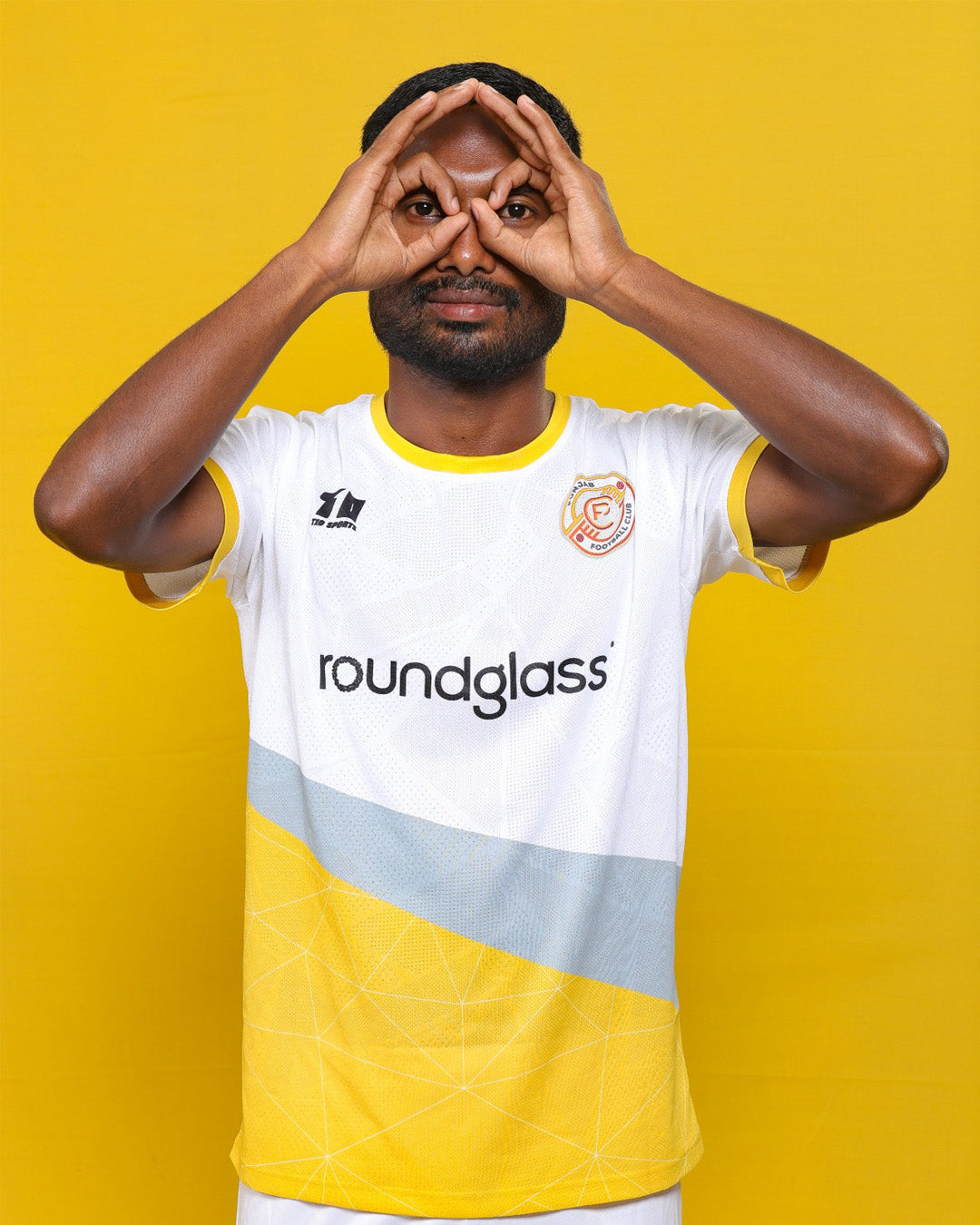 Round Glass Punjab FC Jersey Away