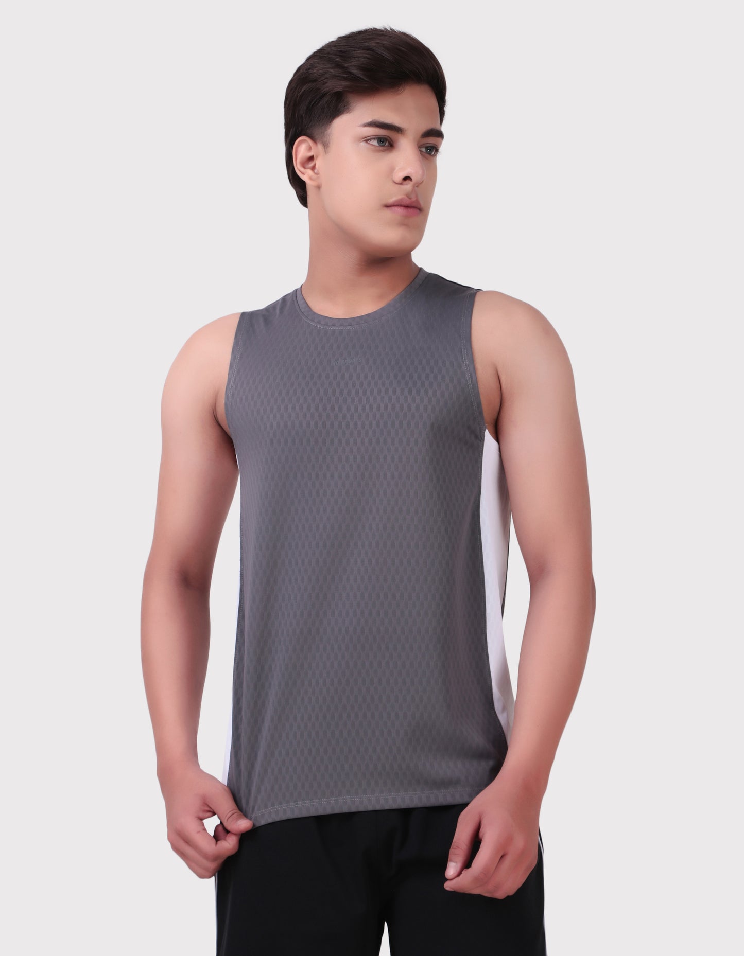 YOUTH TANK - HRS