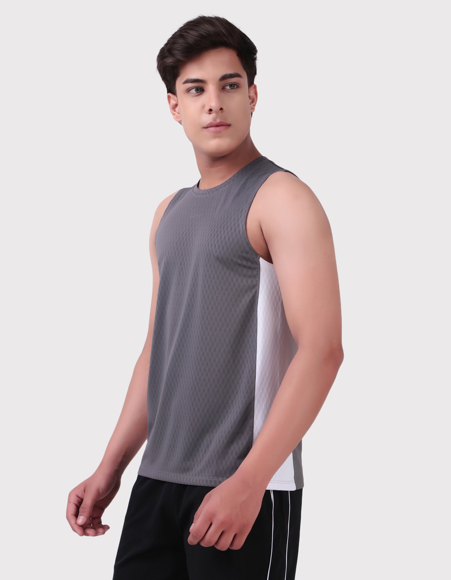 YOUTH TANK - HRS